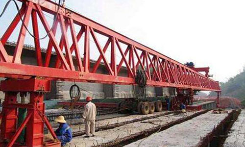 甘肅慶陽架橋機廠家提供施工便利服務